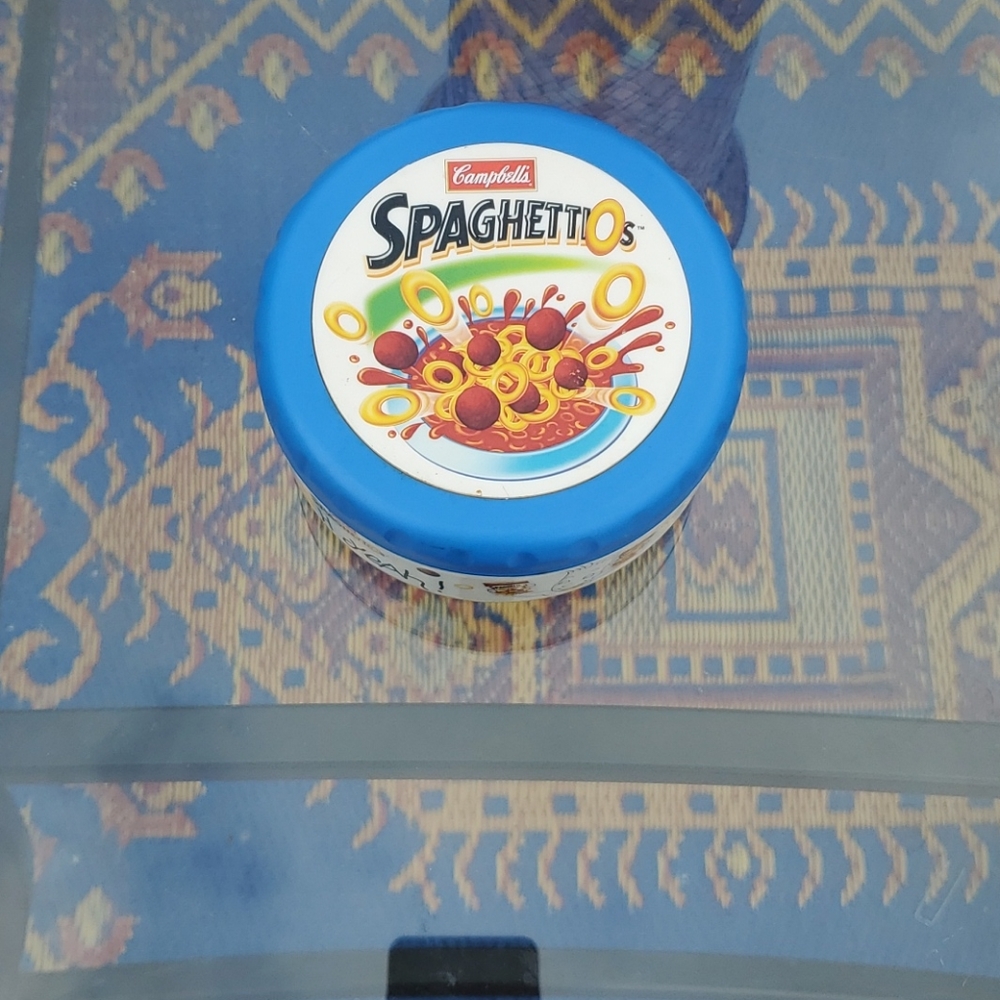 Spaghettios lunch canister